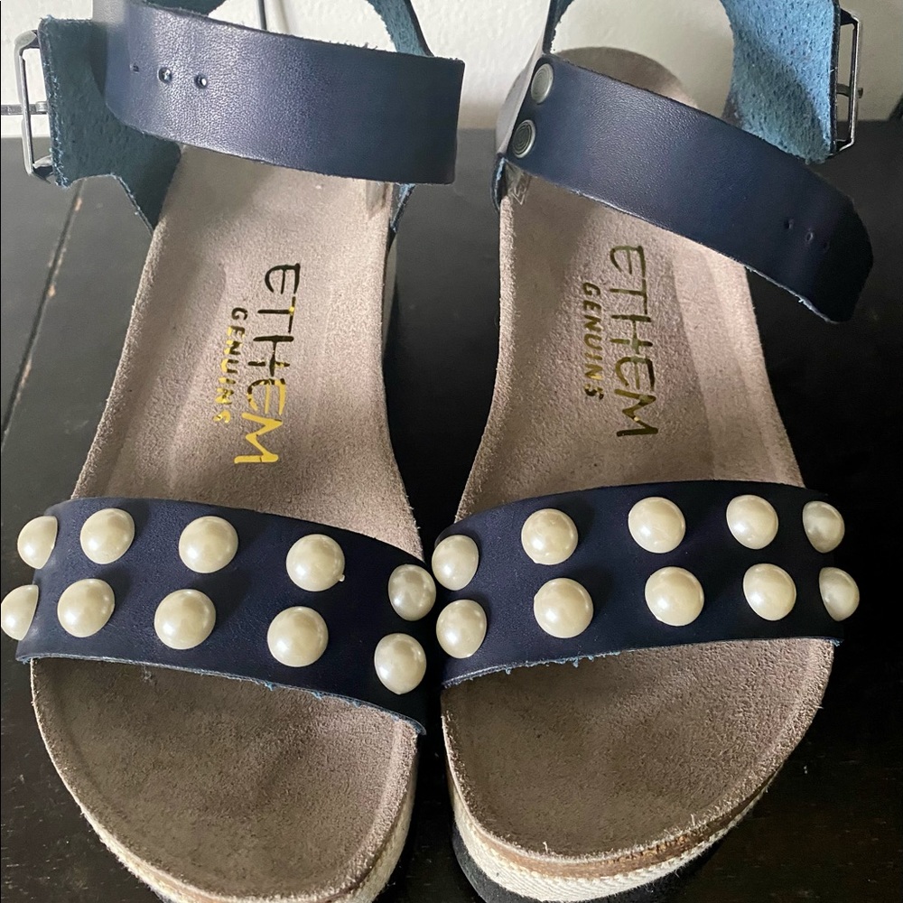 Ethem wedge sandal